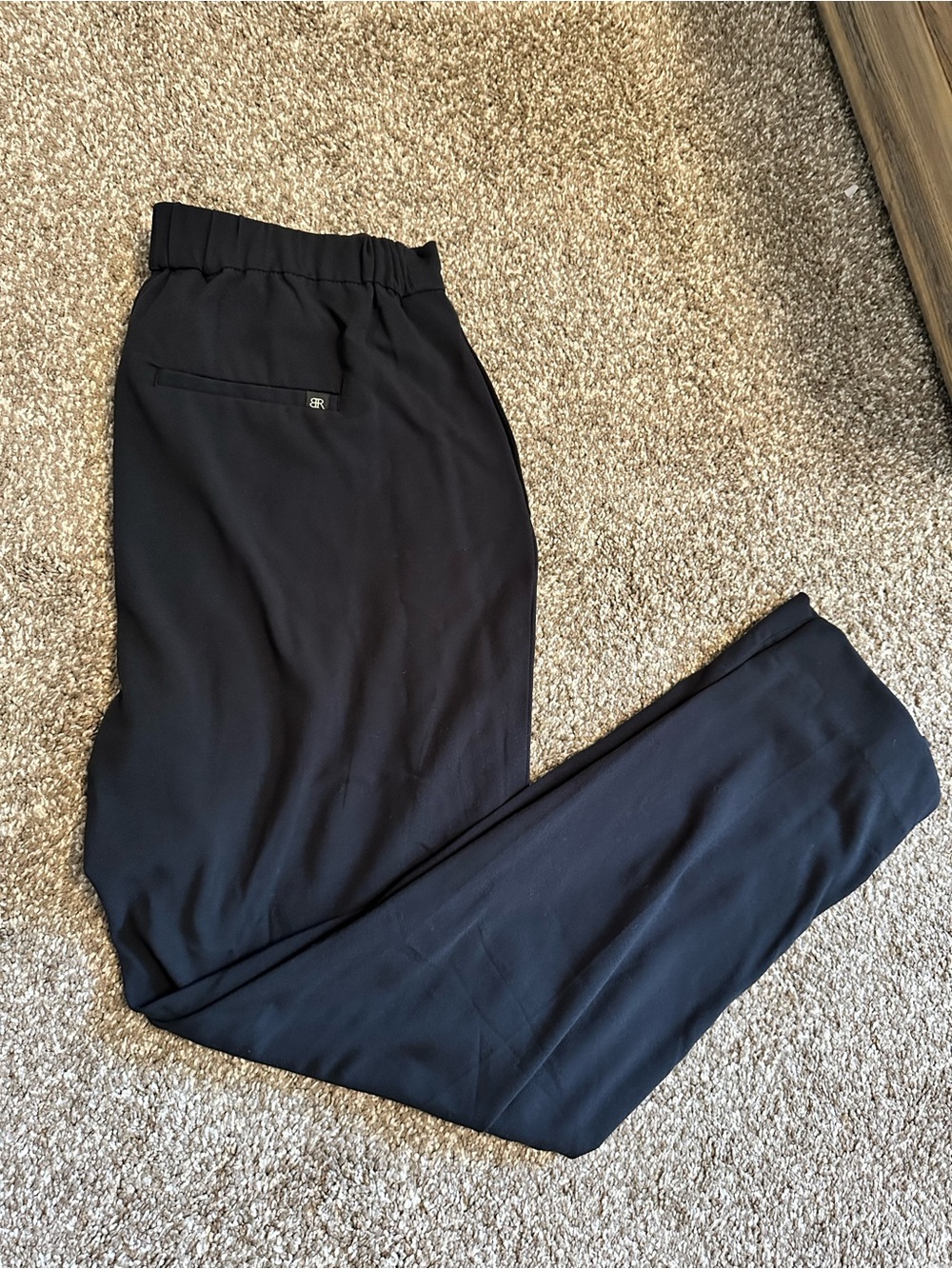 Banana Republic Women’s Black Pull-On Pants Size 6 – New Without Tags